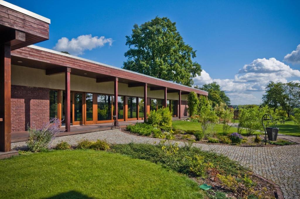 Villa Cztery Pory Roku Zbąszynek Exterior foto